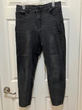 Prosperity Denim black skinny jeans size 33